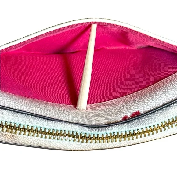 Coach Limiteded Edition continental zip around wallet With Pop Floral Print - Picture 7 of 16